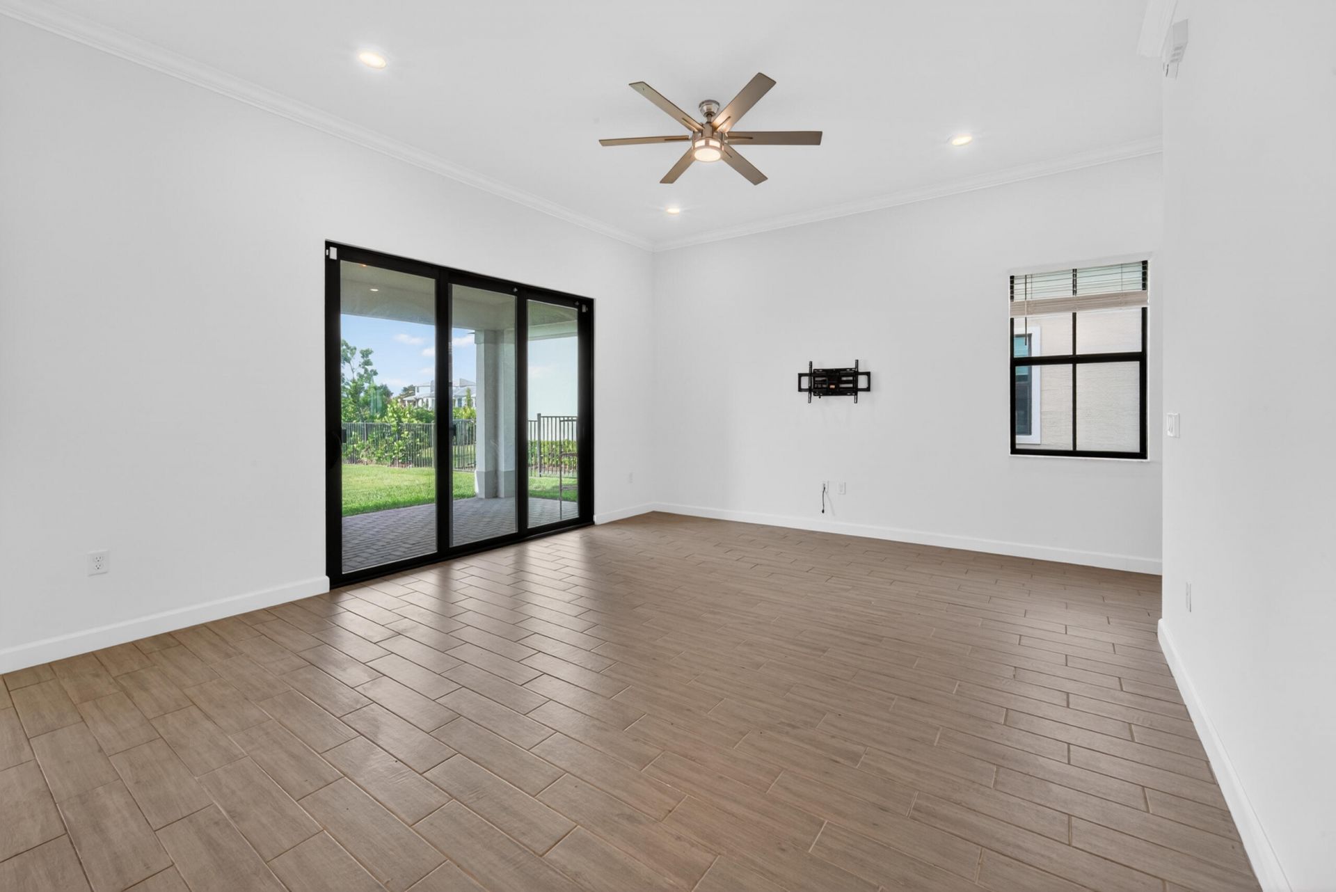 537 SE Fascino Circle, Port Saint Lucie, FL 34984 Photo