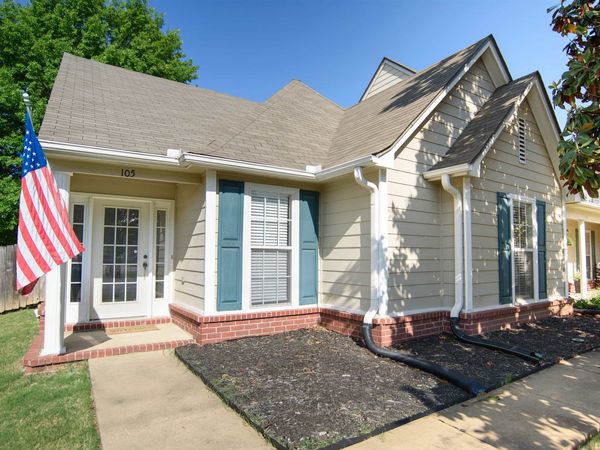 105 CENTER SPRINGS DR, Collierville, TN 38017