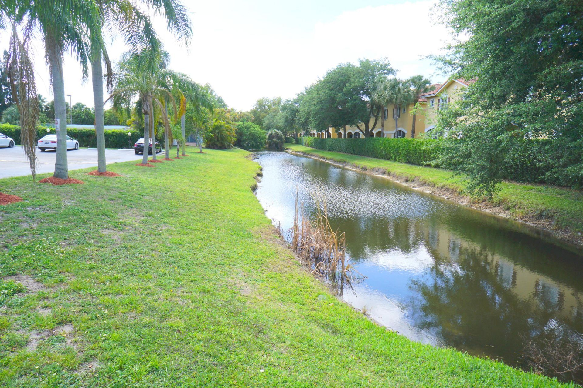 1891 SW 81st Avenue, Unit 202, North Lauderdale, FL 33068 Photo