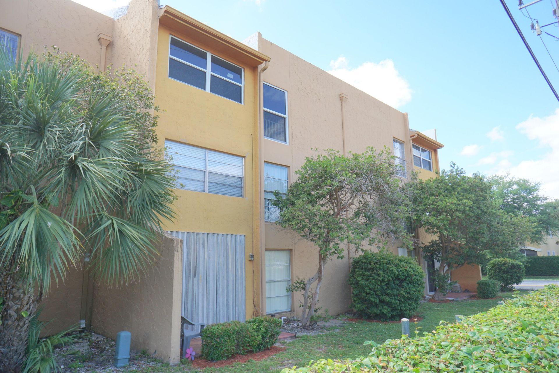 1891 SW 81st Avenue, Unit 202, North Lauderdale, FL 33068 Photo