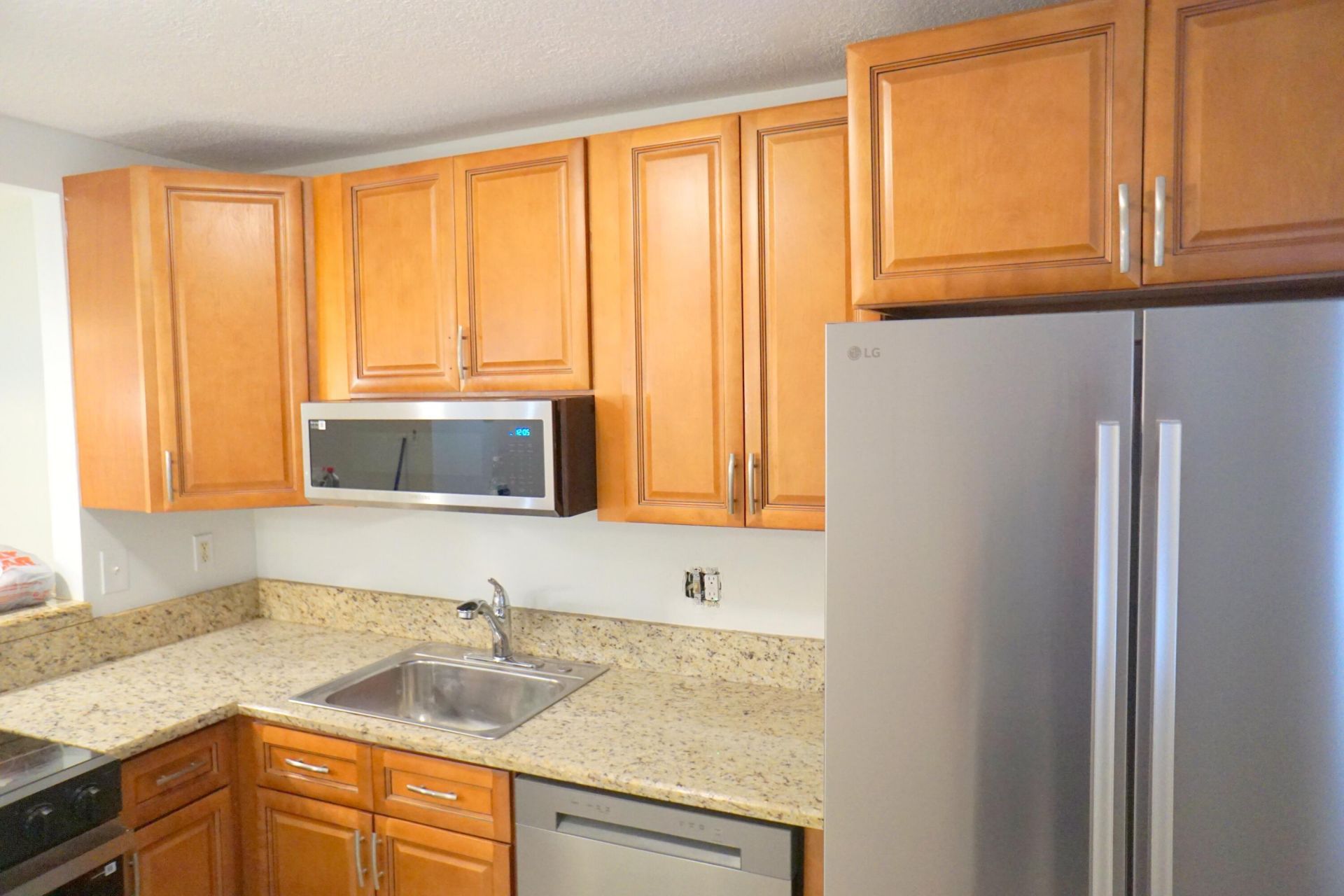 1891 SW 81st Avenue, Unit 202, North Lauderdale, FL 33068 Photo