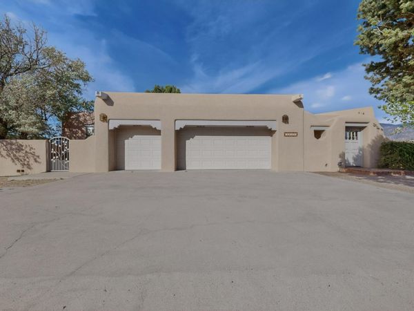 12105 San Rafael Avenue NE, Albuquerque, NM 87122