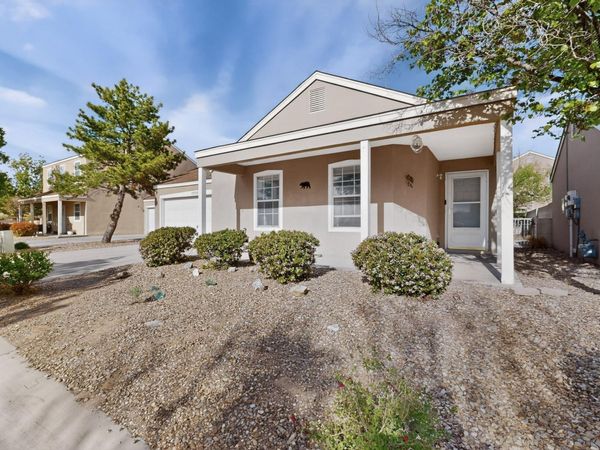 10724 Chilili Drive NW, Albuquerque, NM 87114