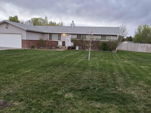 240 NW Wilson, Mountain Home, ID 83647