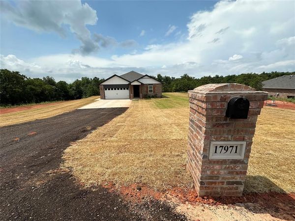 17971 Lantana Loop, Newalla, OK 74857
