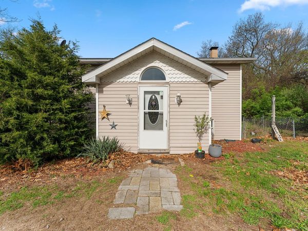 1330 Orchid Street SE , DeMotte, IN 46310