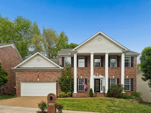 1216 Rockeford Dr, Nashville, TN 37221