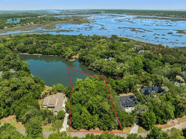 95102 SHELL MIDDEN Lane, Fernandina Beach, FL 32034