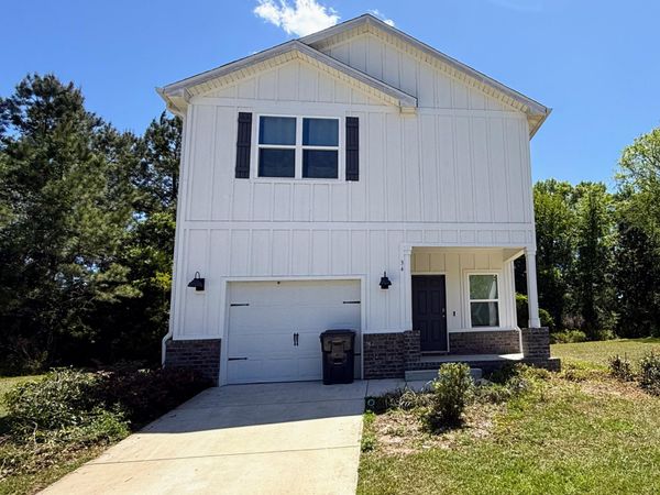 34 Sandywoods Court, Freeport, FL 32439