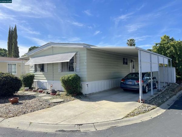 201 Queens way, Pittsburg, CA 94565