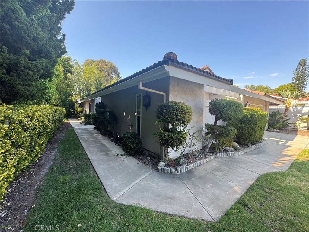 5260 Duenas, Laguna Woods, CA 92637 Main Photo
