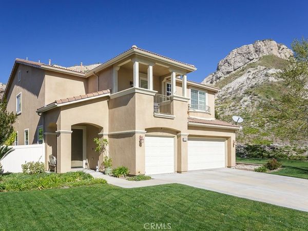 15503 Megan Drive, Canyon Country, CA 91387