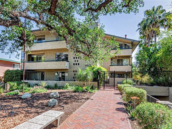 960 SAN PASQUAL Street, Pasadena, CA 91106