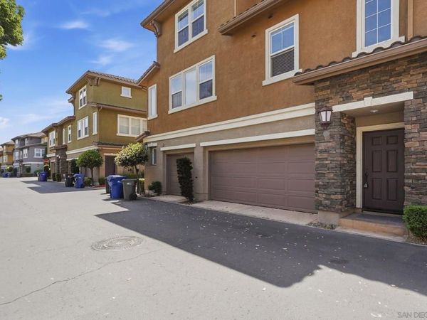 17 Via Montisi, Santee, CA 92071