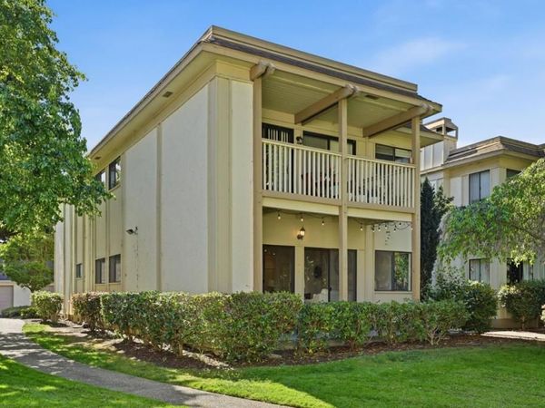 50 Horgan Avenue, Unit 47, Redwood City, CA 94061