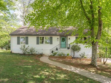 110 CARRSBROOK CT, Charlottesville, VA 22901