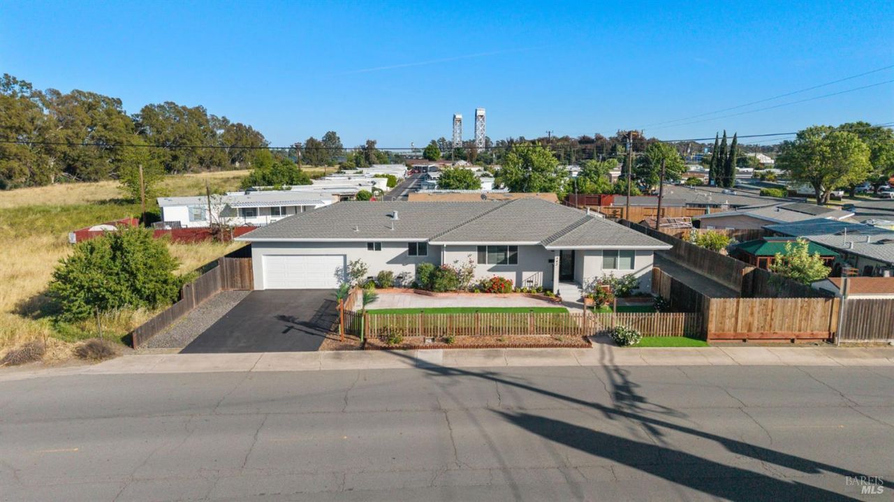 543 Saint Francis Way, Rio Vista, CA 94571 Main Photo