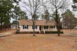 1052 Wellington photo 4