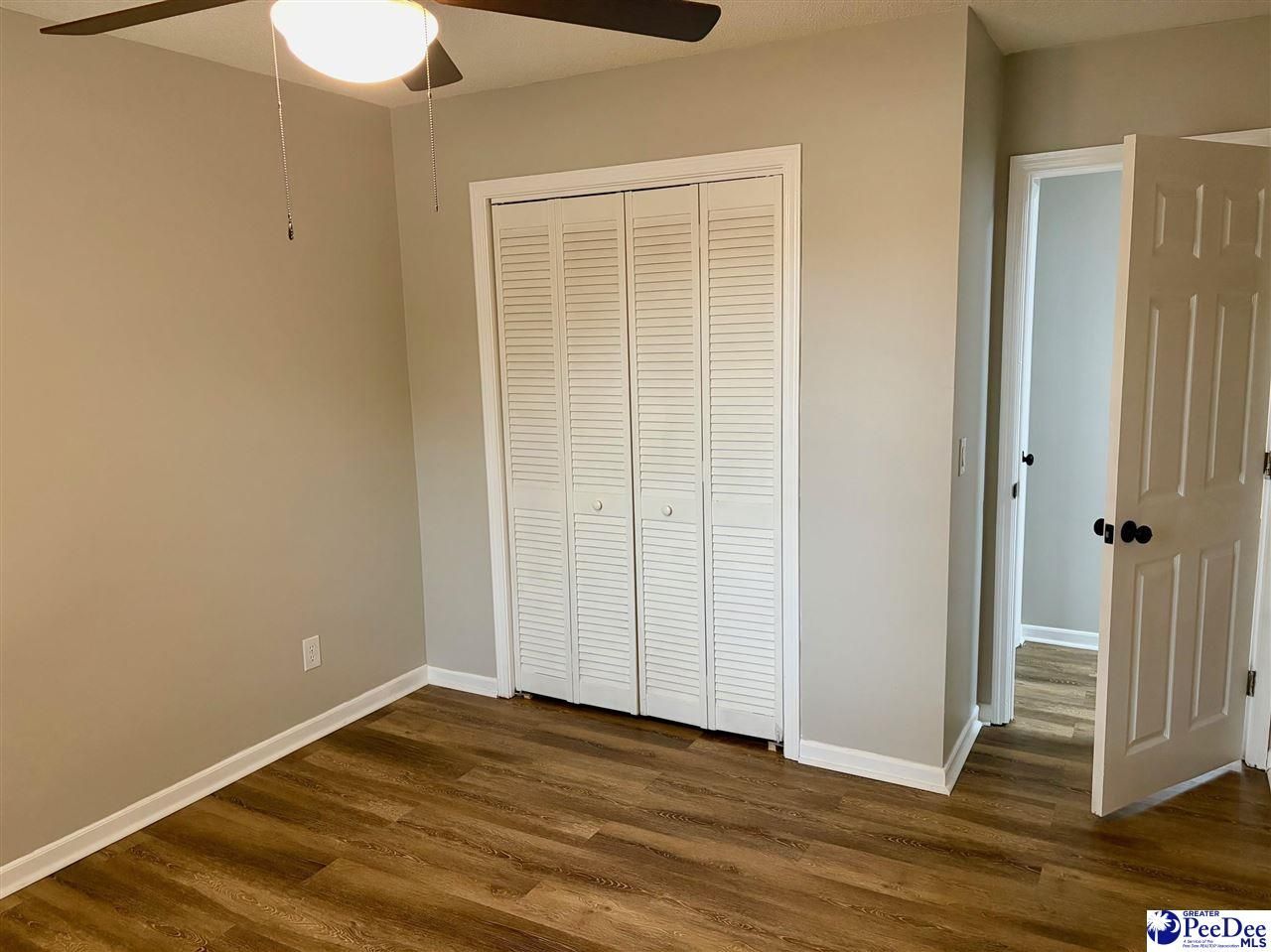 1052 Wellington Photo 20