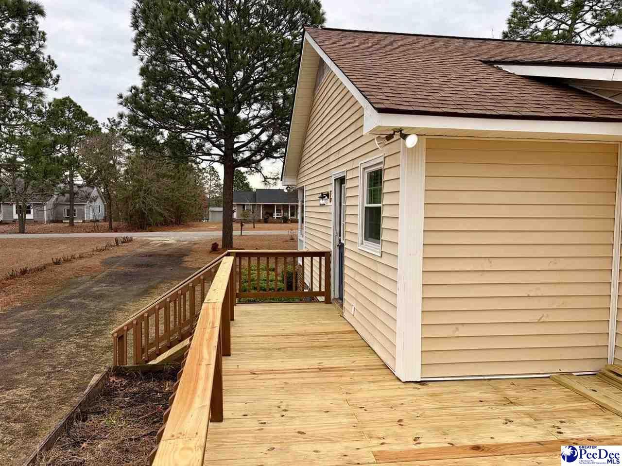 1052 Wellington Photo 28