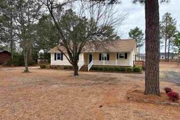 1052 Wellington photo 4