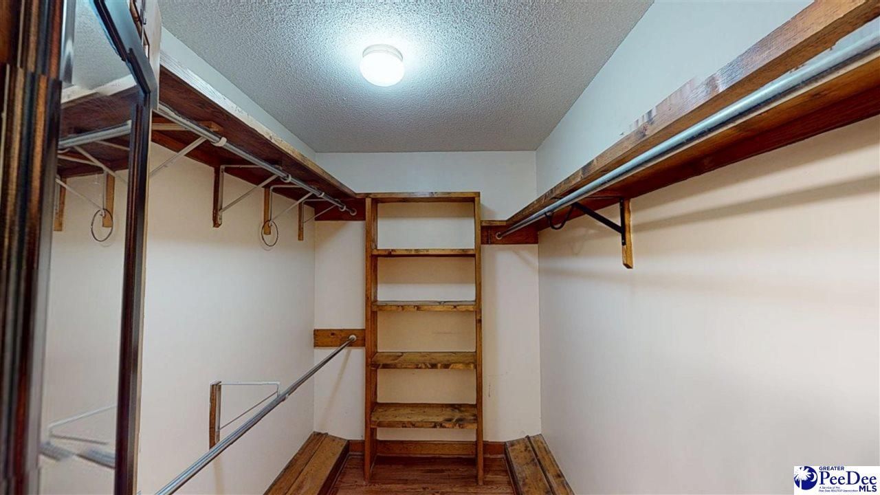 308 Crepe Myrtle Ln Photo 16