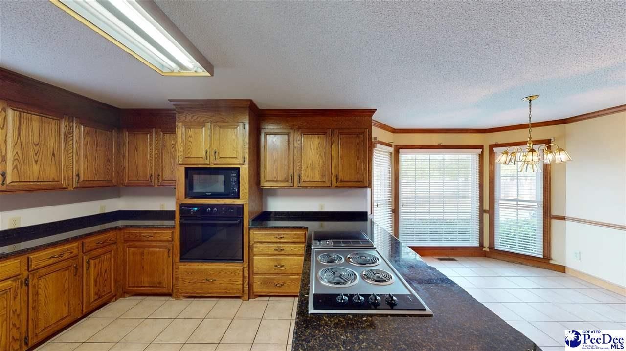 308 Crepe Myrtle Ln Photo 9