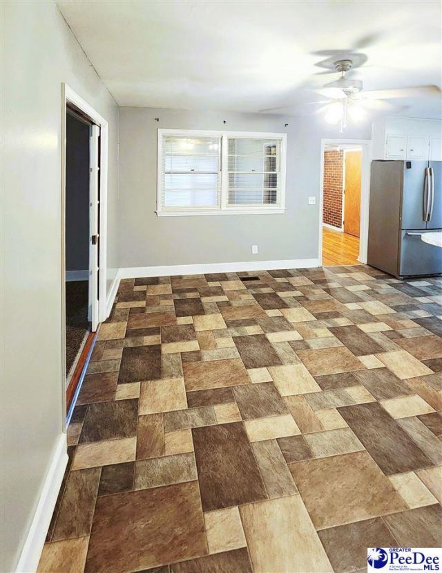 1321 E Washington Street Photo 11