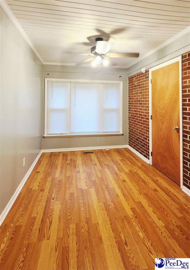 1321 E Washington Street Photo 15