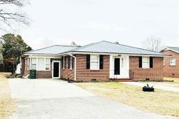 1321 E Washington Street photo 4