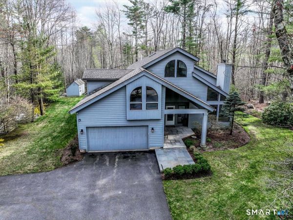 17 Dresden West, Goshen, CT 06756