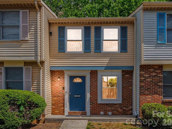 7609 Holly Grove Court , Charlotte, NC 28227