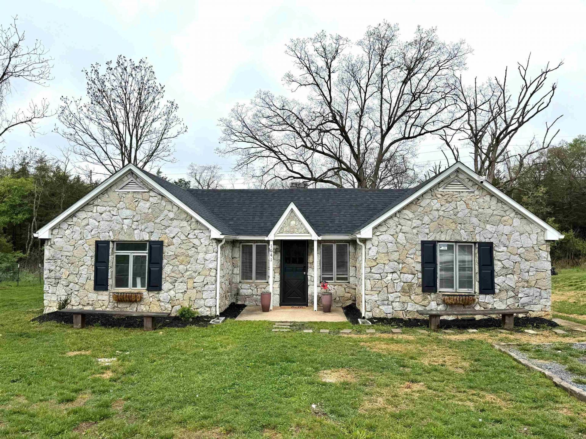 1641 Smithland Rd, Harrisonburg, VA 22802 Main Photo