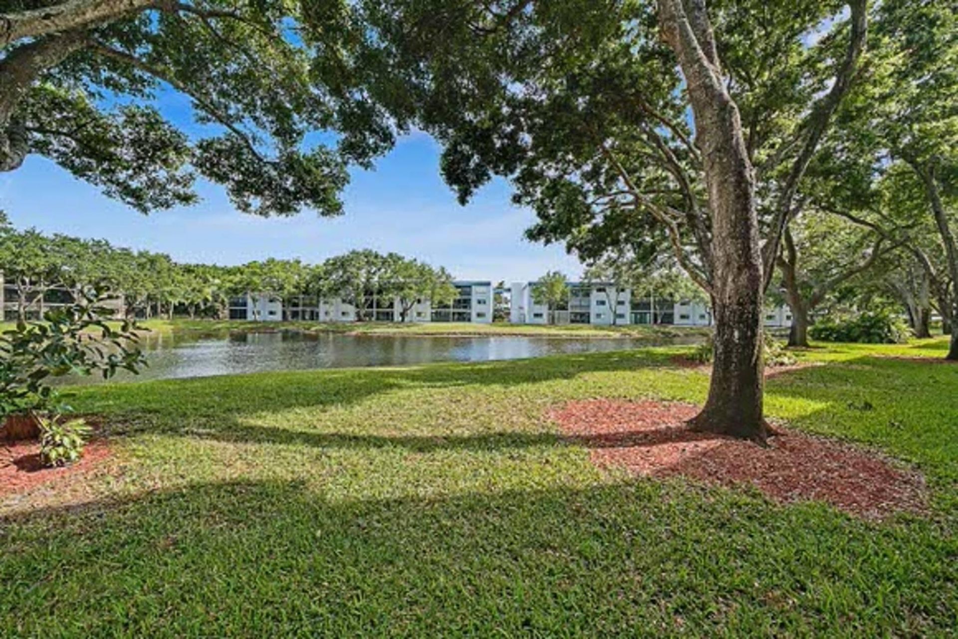 15244 Lakes Of Delray Boulevard, Unit 103, Delray Beach, FL 33484 Photo
