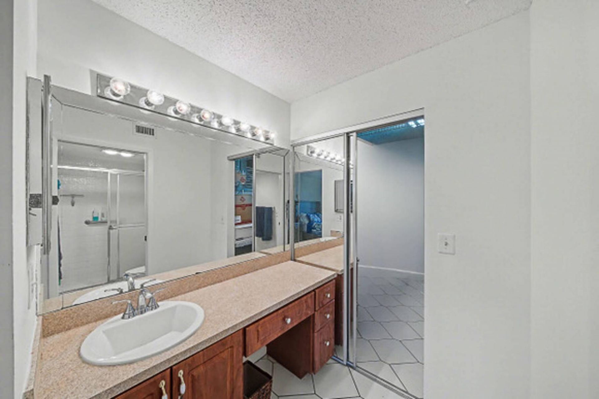 15244 Lakes Of Delray Boulevard, Unit 103, Delray Beach, FL 33484 Photo
