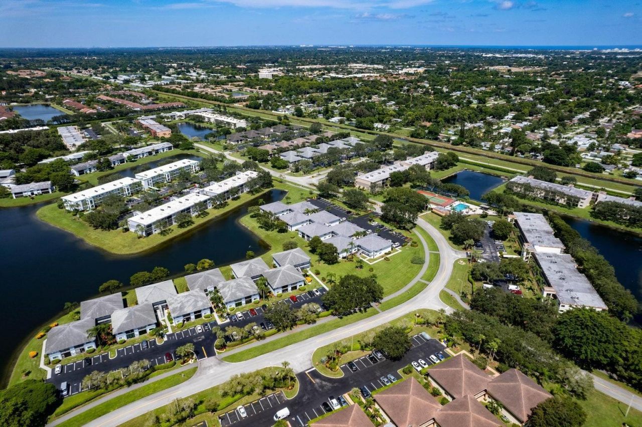 15244 Lakes Of Delray Boulevard, Unit 103, Delray Beach, FL 33484 Photo