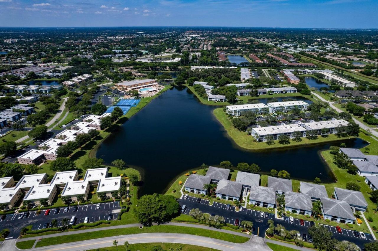 15244 Lakes Of Delray Boulevard, Unit 103, Delray Beach, FL 33484 Photo