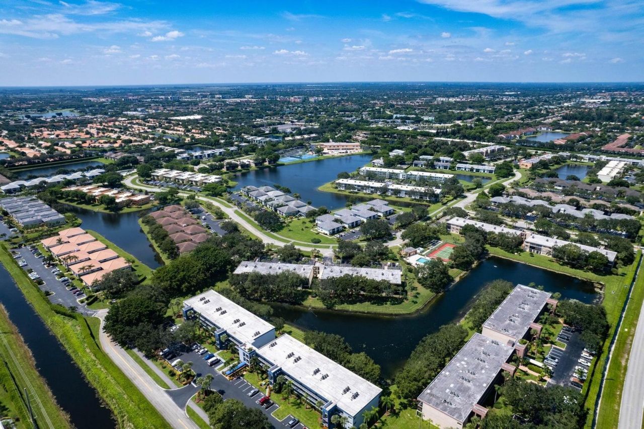 15244 Lakes Of Delray Boulevard, Unit 103, Delray Beach, FL 33484 Photo