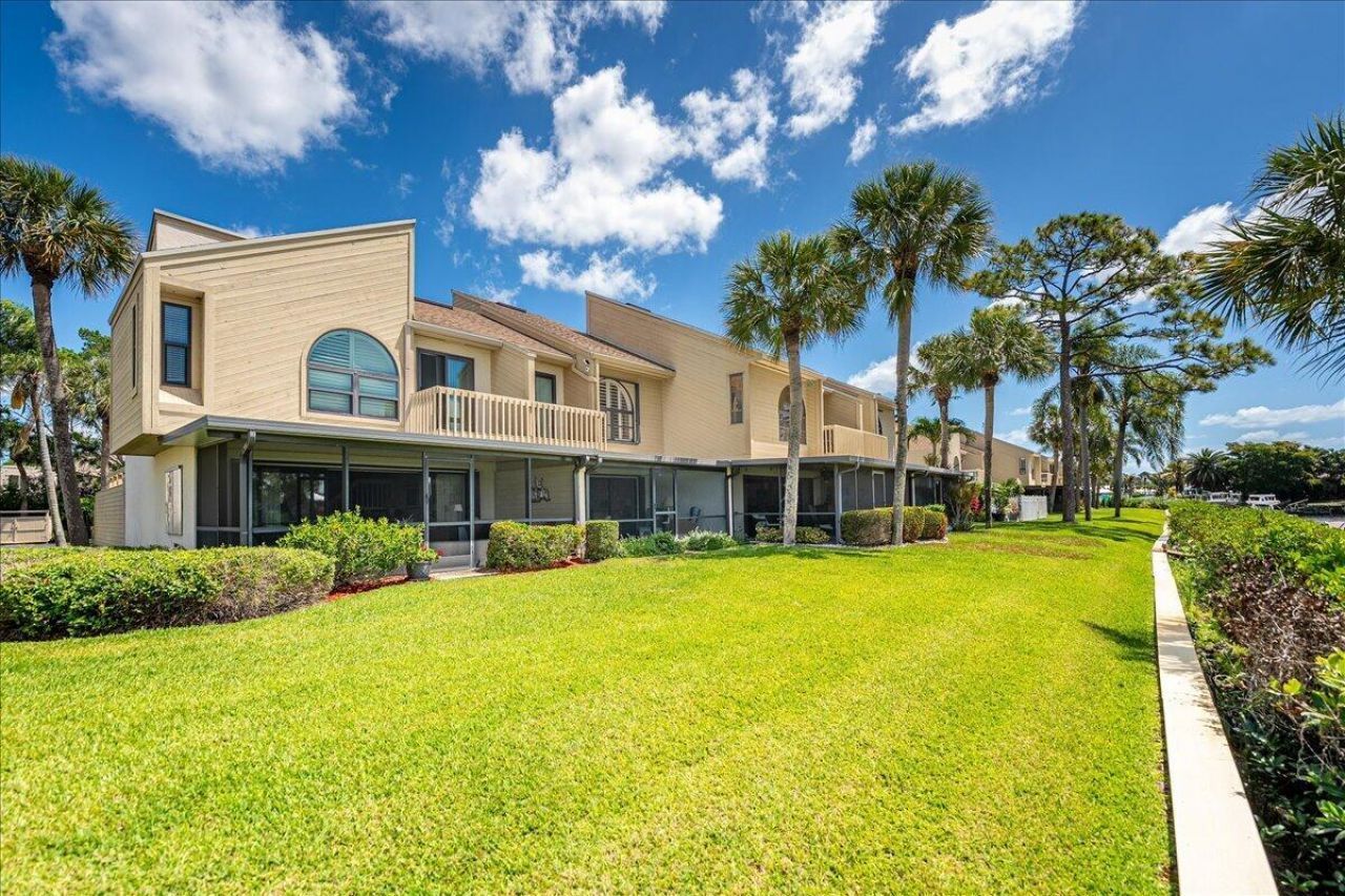 1102 SE Mitchell Avenue, Unit 205, Port Saint Lucie, FL 34952 Photo