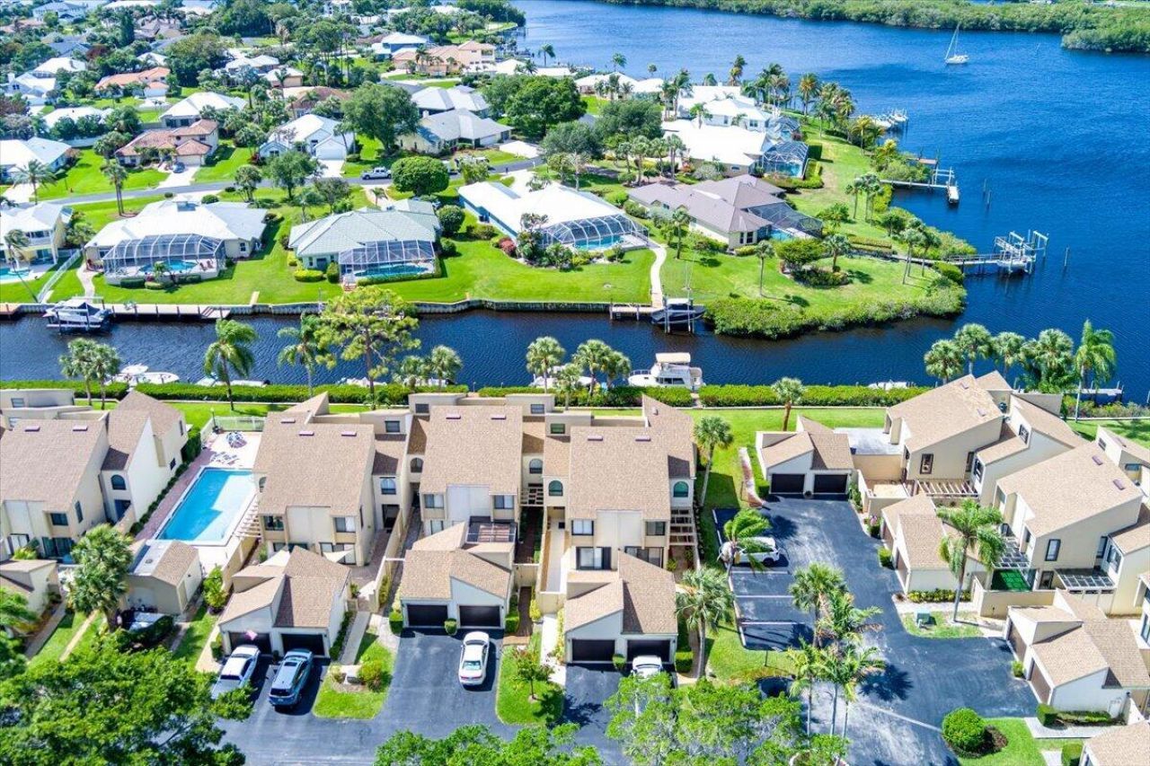 1102 SE Mitchell Avenue, Unit 205, Port Saint Lucie, FL 34952 Photo