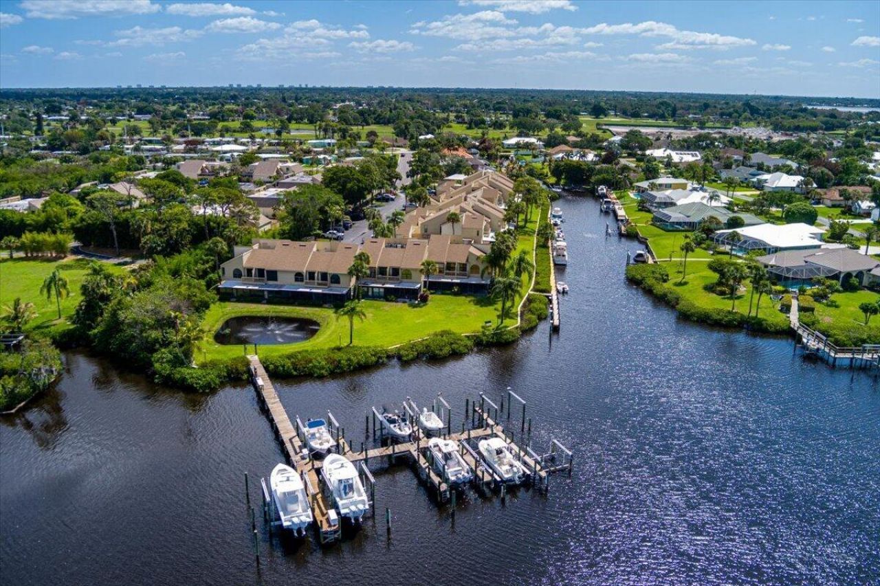 1102 SE Mitchell Avenue, Unit 205, Port Saint Lucie, FL 34952 Photo