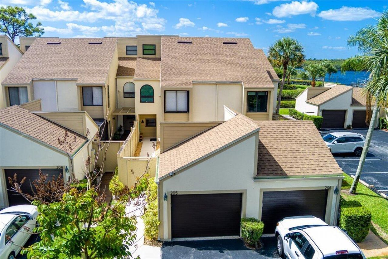 1102 SE Mitchell Avenue, Unit 205, Port Saint Lucie, FL 34952 Photo