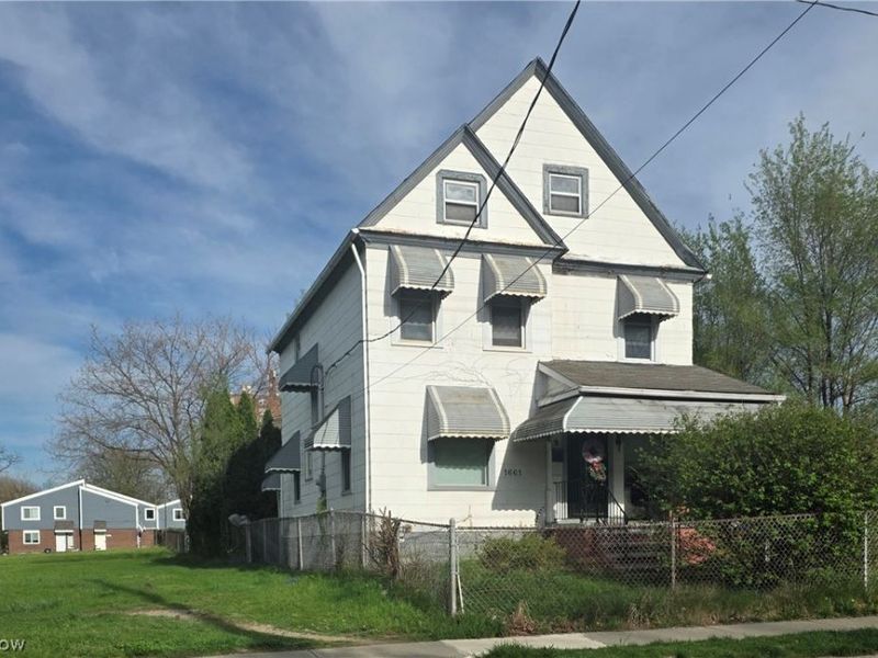 1661 E 93rd Street , Cleveland, OH 44106 Photo 2