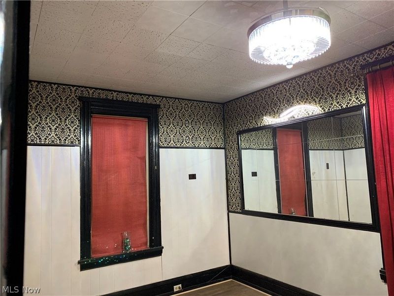 1661 E 93rd Street , Cleveland, OH 44106 Photo 8