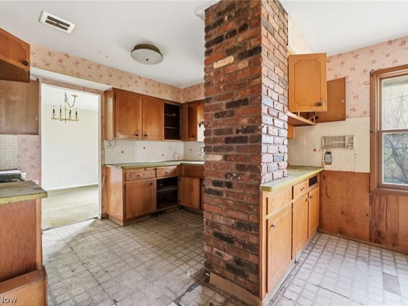 25478 Maidstone Lane, Beachwood, OH 44122 Photo 6