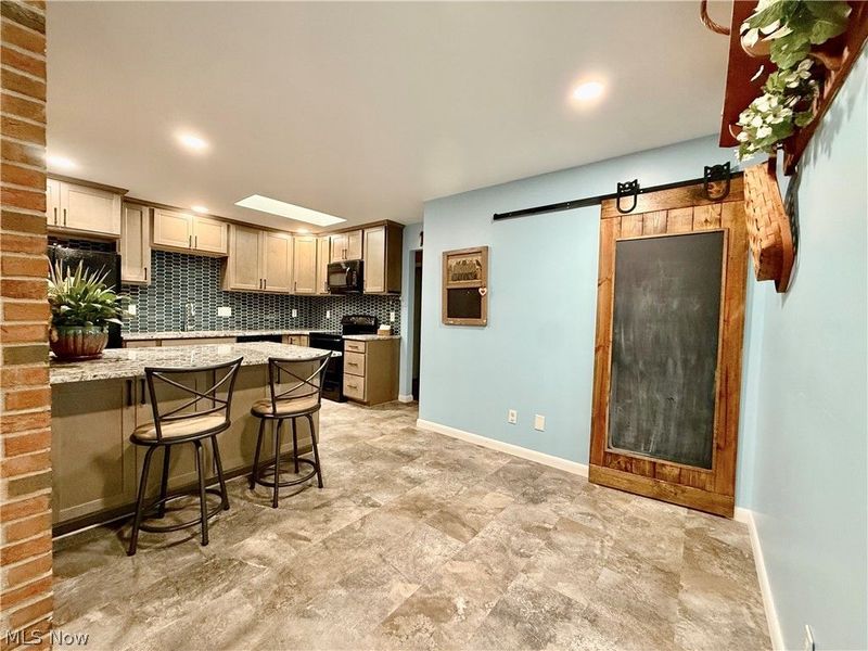 307 Strecker Lane , Marietta, OH 45750 Photo 12