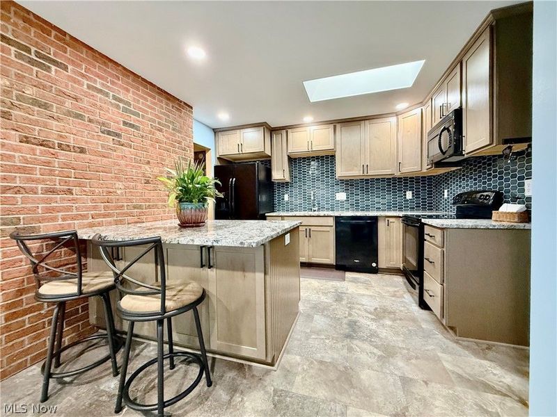 307 Strecker Lane , Marietta, OH 45750 Photo 6