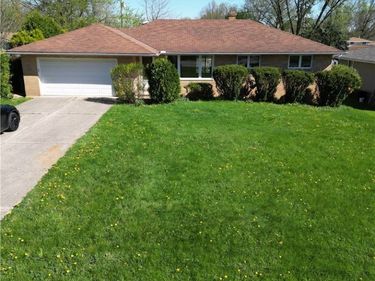 333 E Ridgewood Drive , Seven Hills, OH 44131