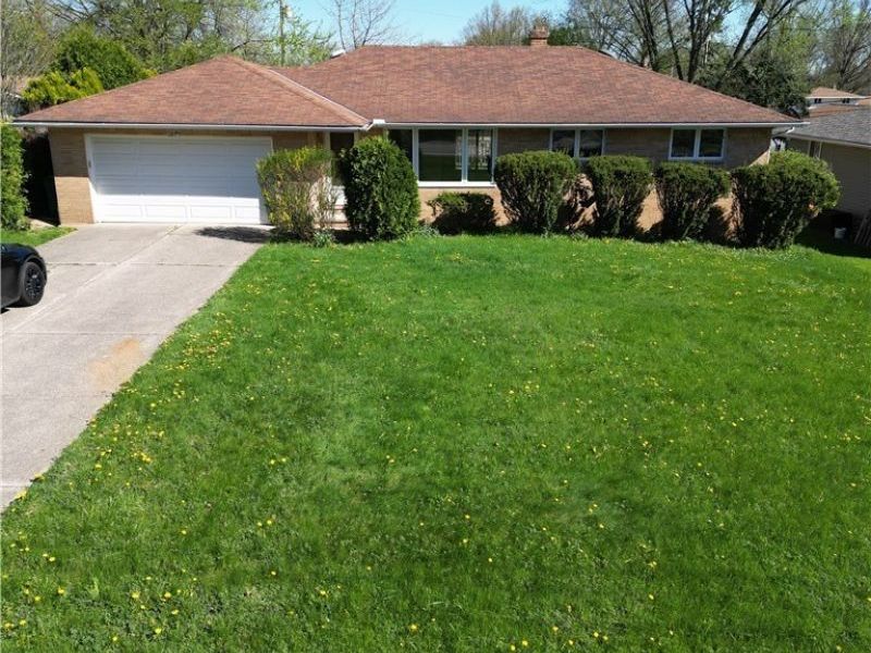 333 E Ridgewood Drive , Seven Hills, OH 44131 Photo 1