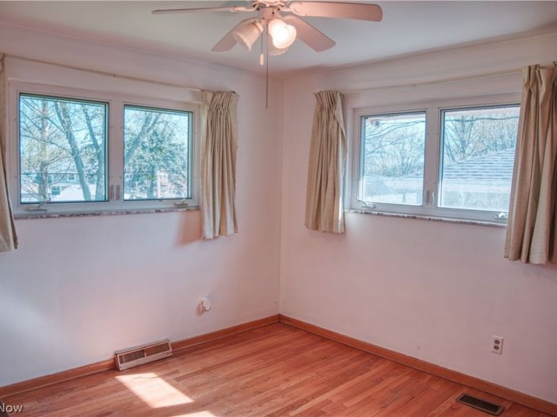 333 E Ridgewood Drive , Seven Hills, OH 44131 Photo 18